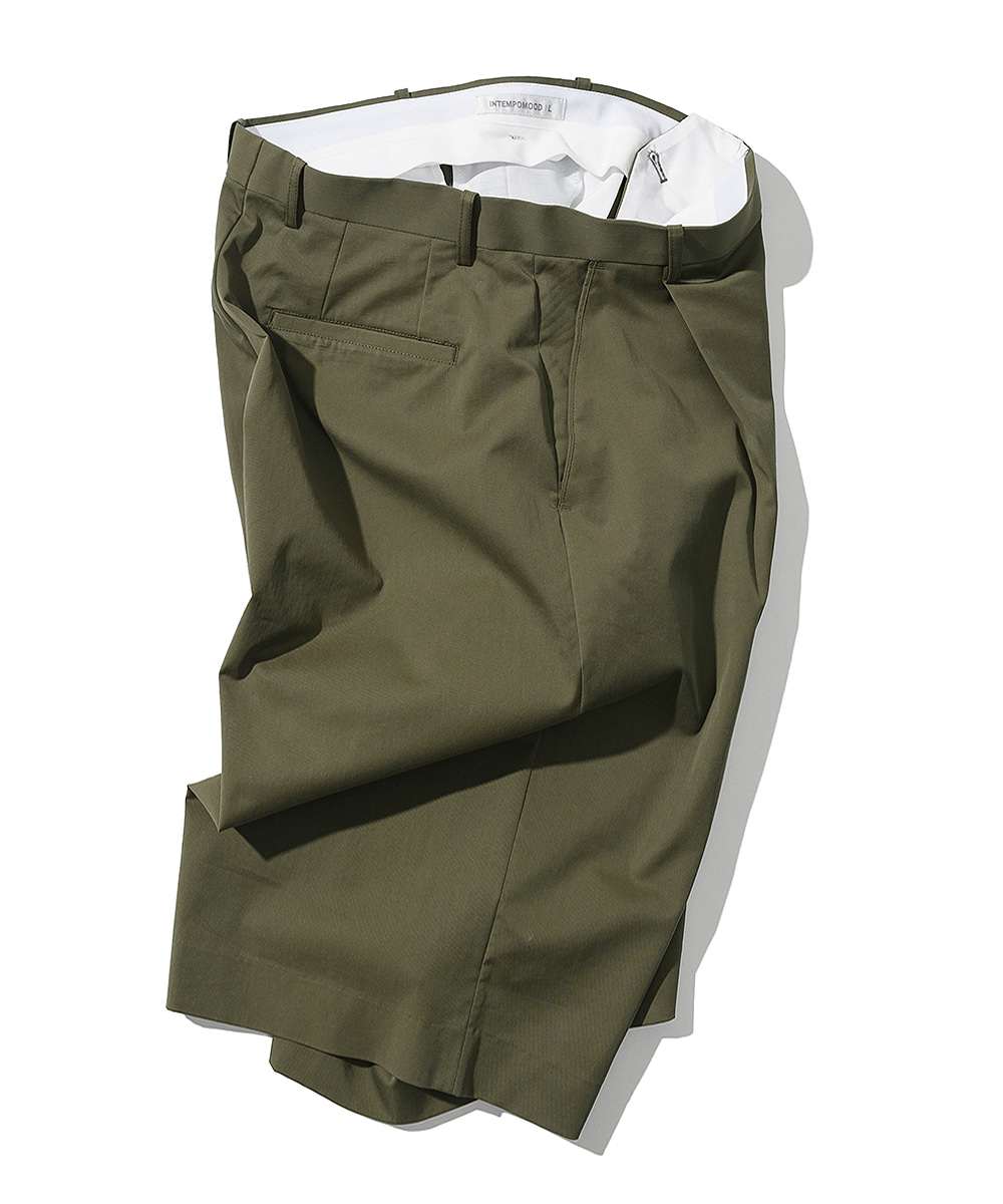 One Tuck Cotton Bermuda Pants_Mountain Khaki